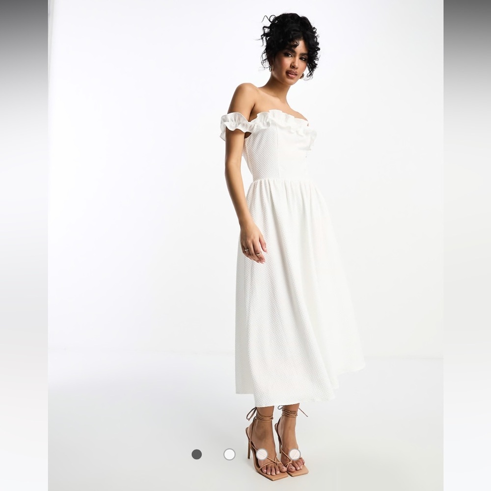 NWT ASOS Little Mistress bardot midi dress with full skirt in white | Size 16